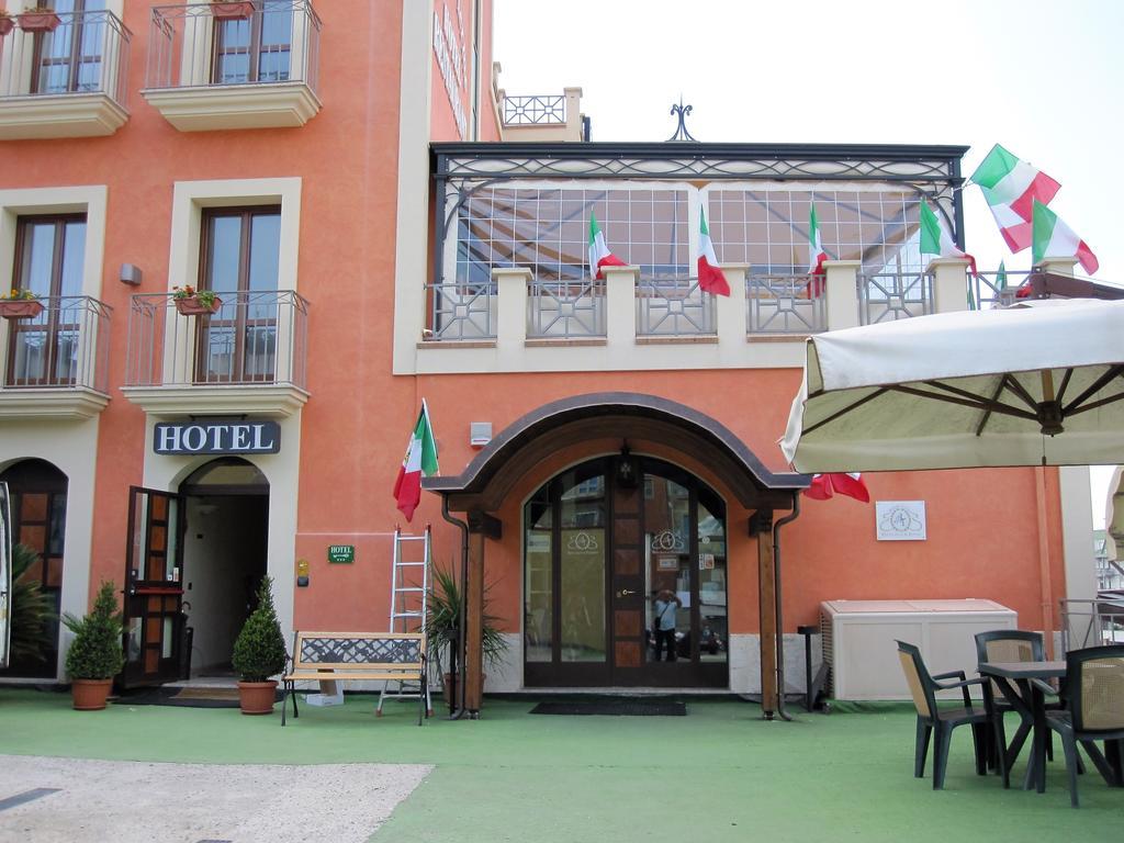 Hotel Antiche Terme เบเนเวนโต ภายนอก รูปภาพ